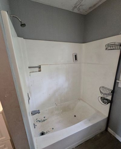 Old tub (Before)